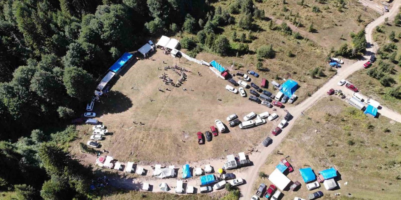 Artvin’de 1 kilo bal 55 bin liraya satıldı