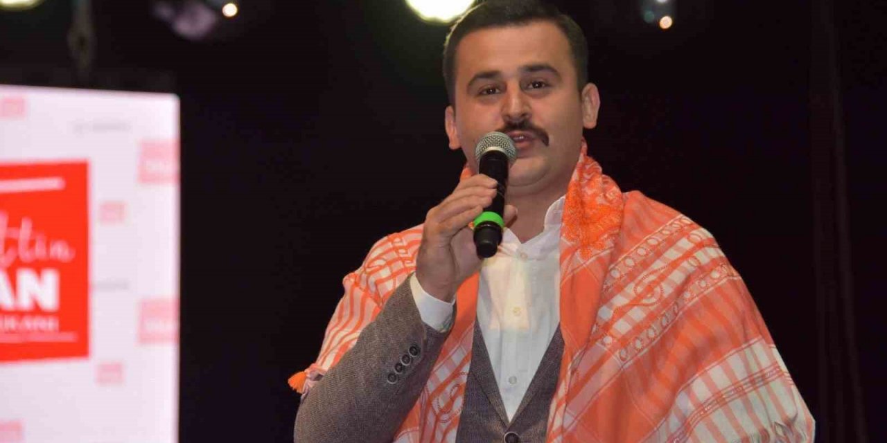 Karaisalı Kaymakamı Kumcu’ya fahri hemşerlik beratı verildi