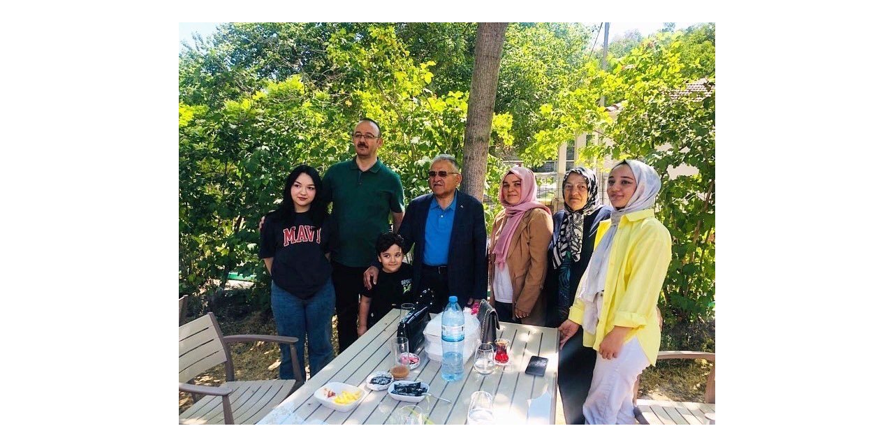 Başkan Büyükkılıç, Koramaz Vadisi’nde vatandaşla buluştu