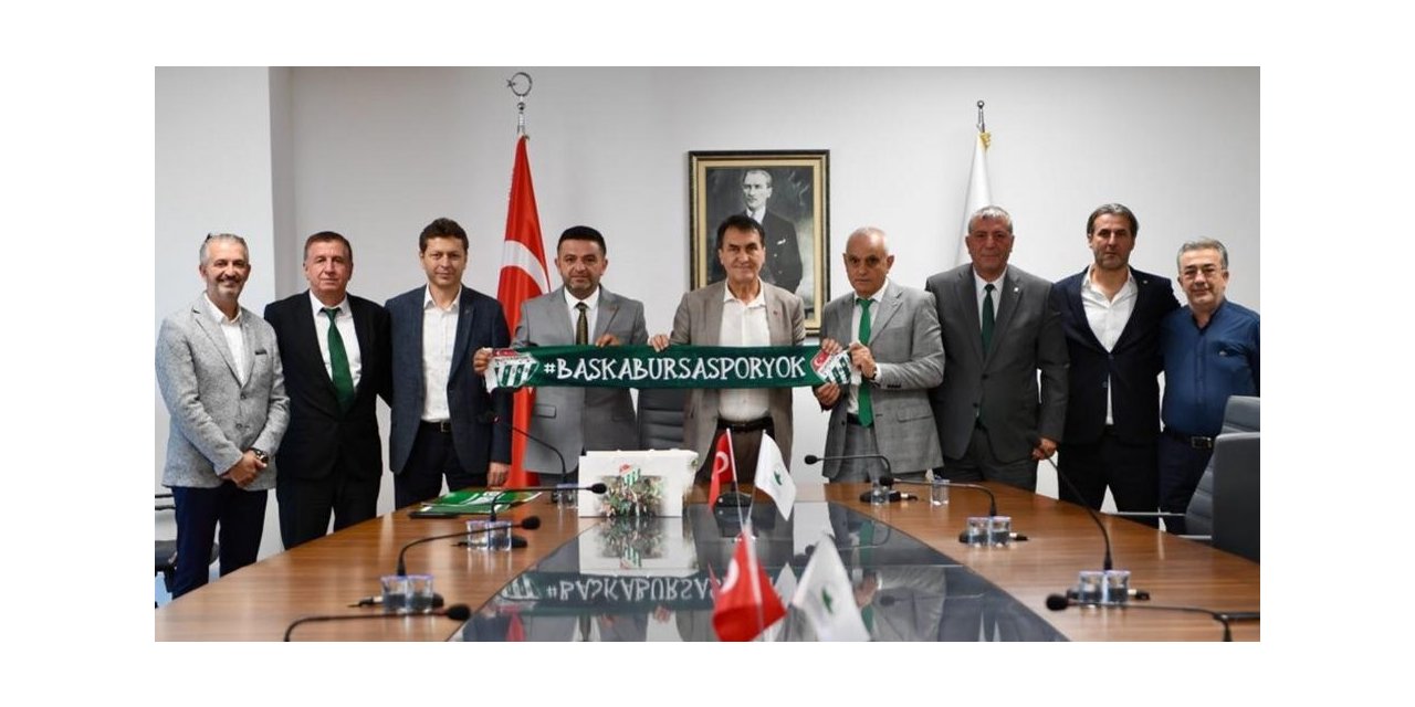 Bursaspor Kulübü, Osmangazi Belediye Başkanı Mustafa Dündar’ı ziyaret etti