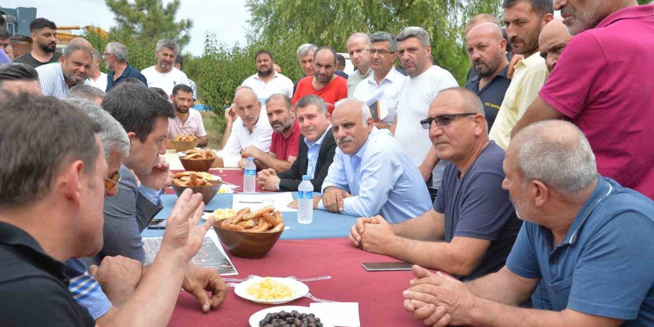 Başkan Zorluoğlu sanayi esnafının sorunlarını dinledi