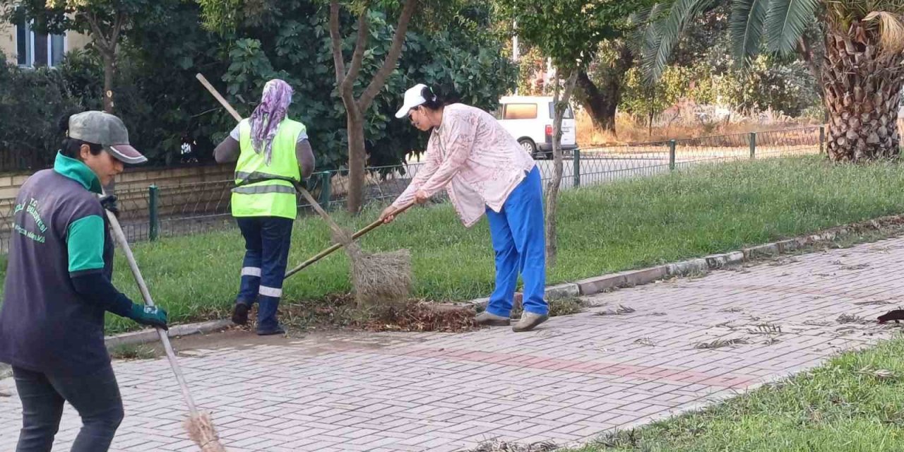 Nazilli Belediyesi selden etkilenen mahallelerde detaylı çalışmalarını sürdürüyor
