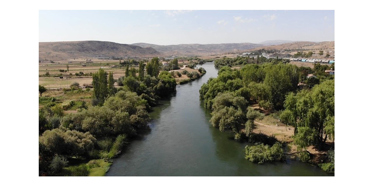 Kızılırmak’a serinlemek için giren genç hayatını kaybetti