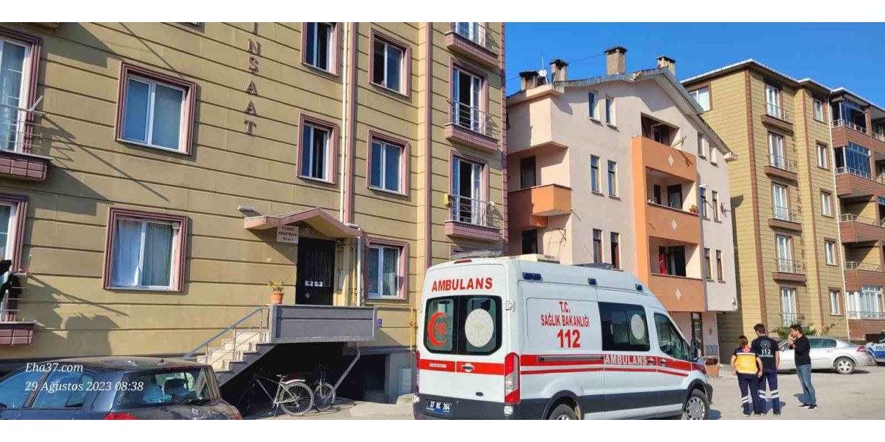 Haber alınamayan adam evinde ölü bulundu