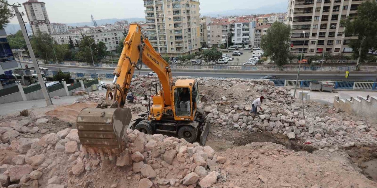 Bayraklı’ya yeni bir park daha