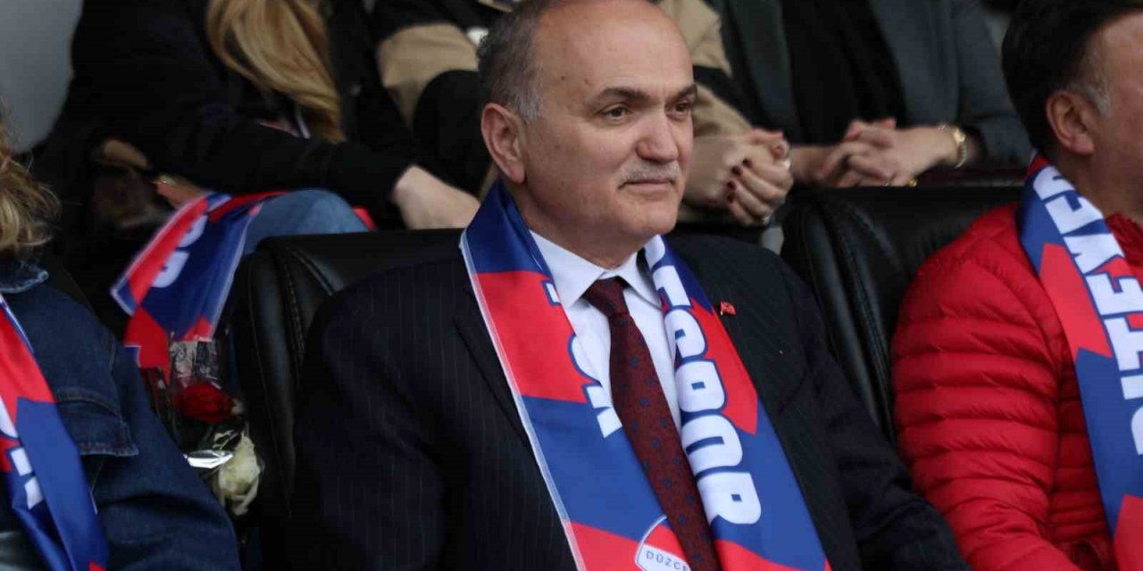 Başkan Özlü’den Düzcespor taraftara jest