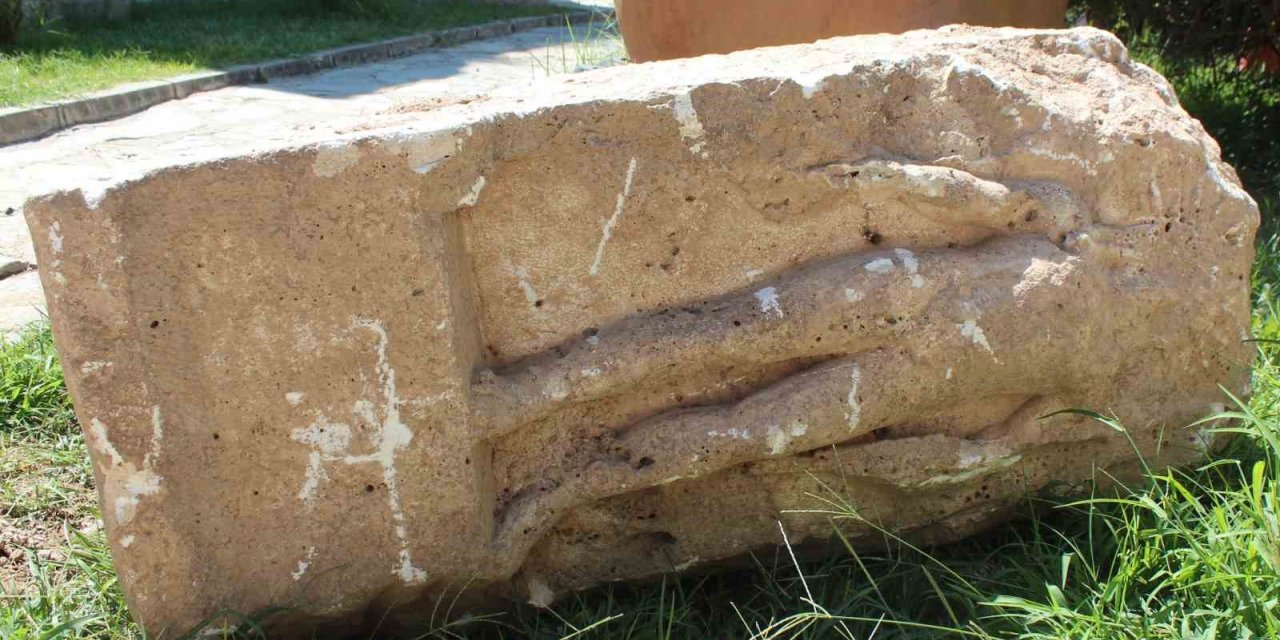 Altyapı çalışmasında bulundu hemen koruma altına alındı