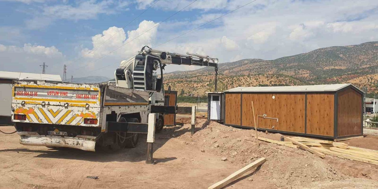 Elektrik akımına kapılan işçi ağır yaralandı