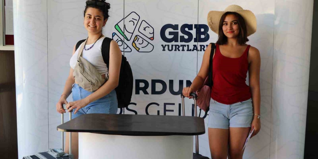 Seyahatsever gençler, Aydın’ı çok sevdi