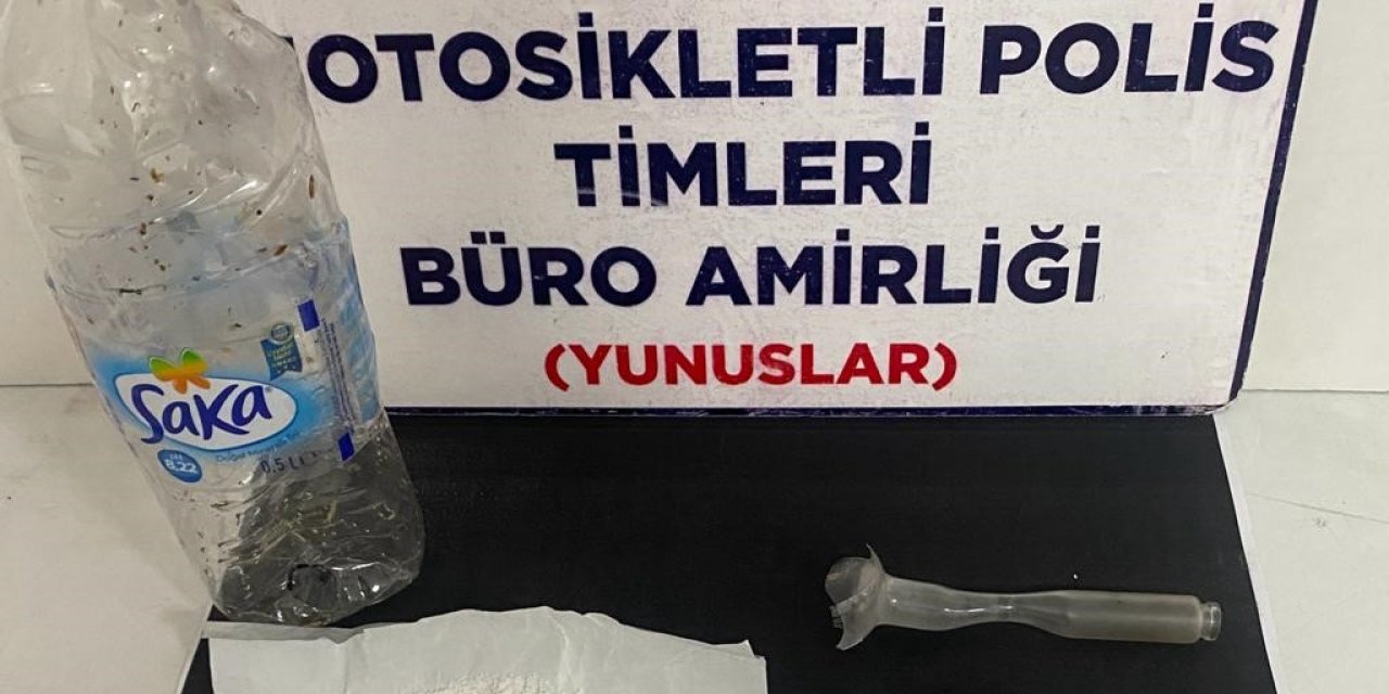 Kütahya’da Yunus Timlerince bir araçta uyuşturucu ele geçirildi