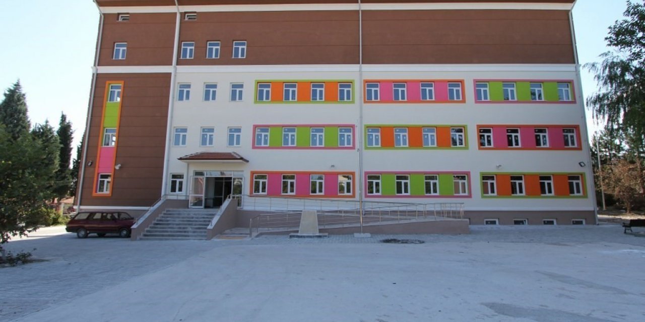 Gediz Mehmetçik Ortaokulunun Erasmus başarısı