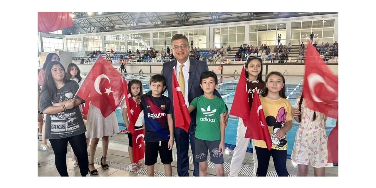 Rektör Kızıltoprak: “Tüm Kütahya’ya yüzmeyi öğretmek istiyoruz”