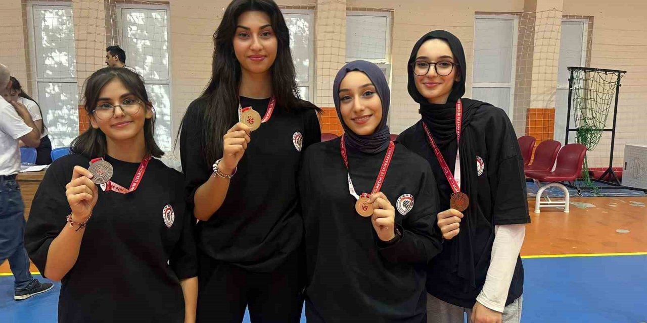 Kayseri seçmelerinde Yay Tansay başarısı