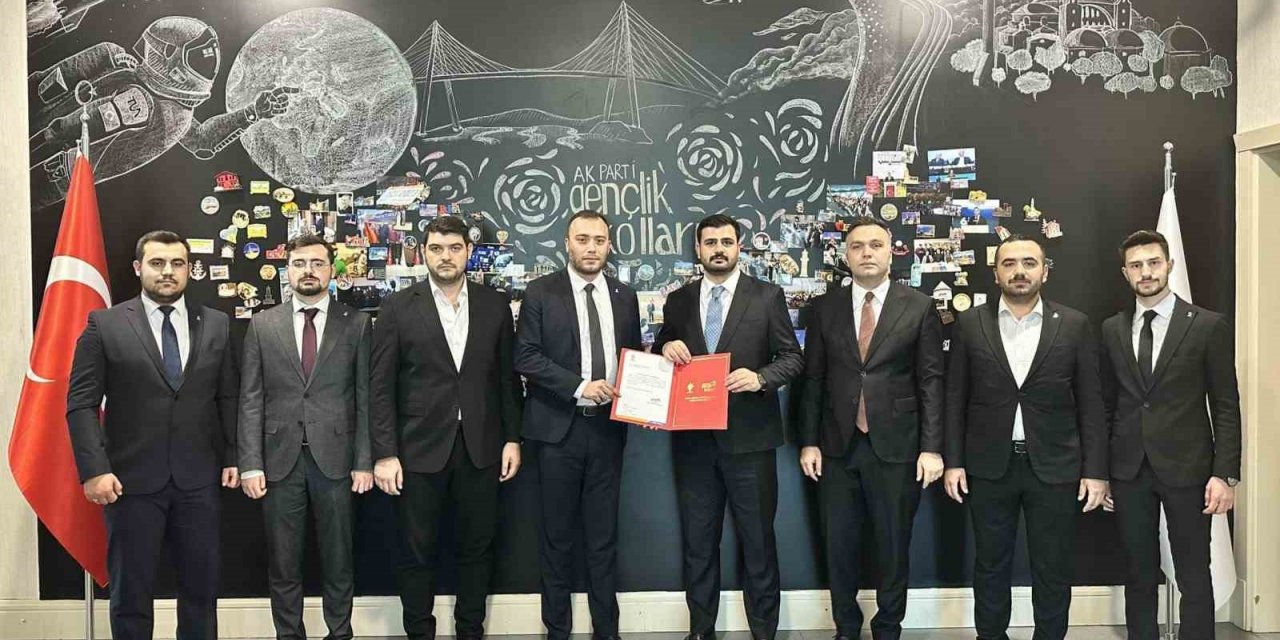 Melih Berk Sildir, AK Parti Kütahya İl Gençlik Kolları Başkanı oldu