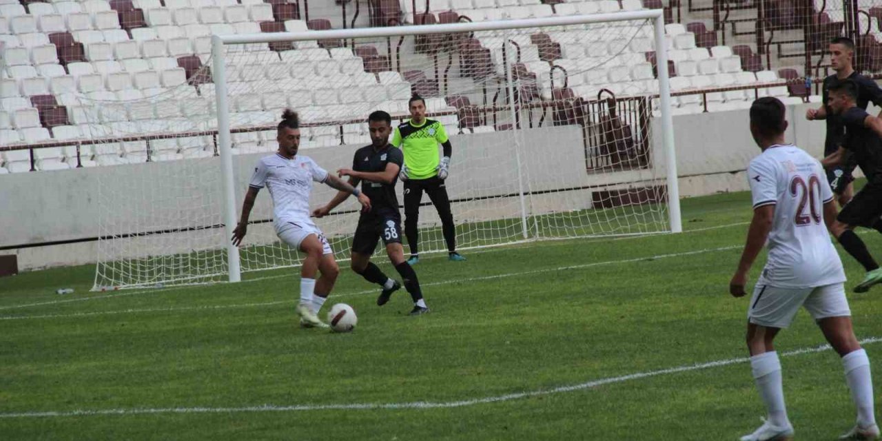 Hazırlık Maçı: Elazığspor: 0 - Malatya Arguvanspor: 0