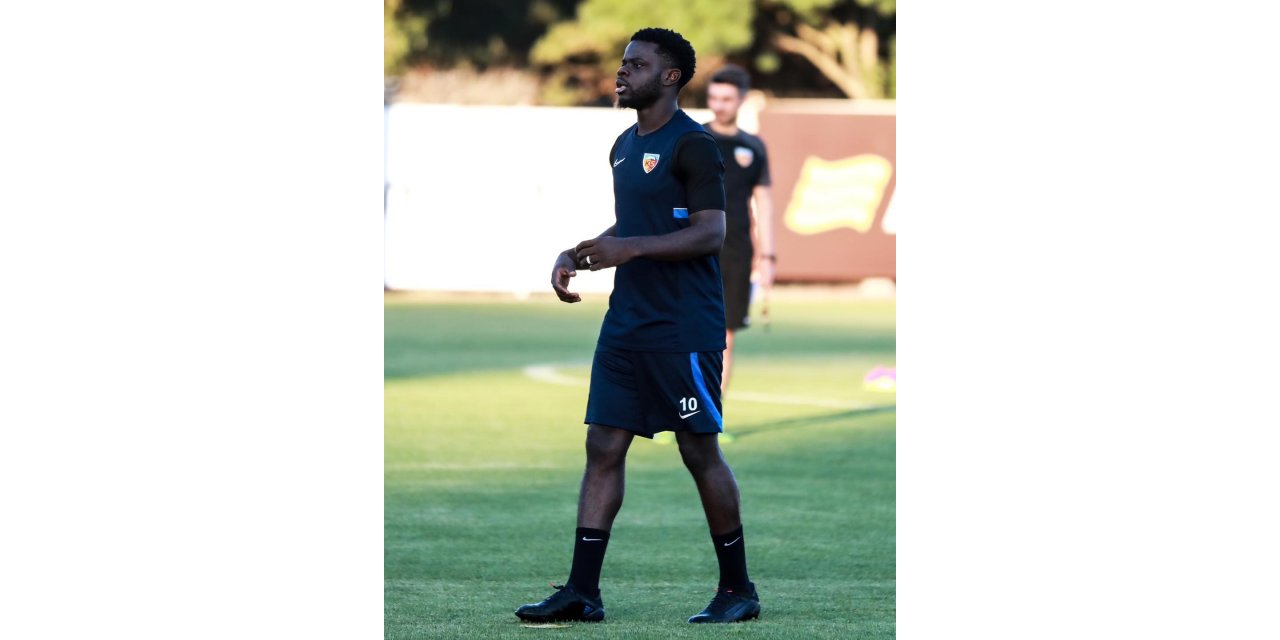 Kayserisporlu 2 futbolcuya milli davet