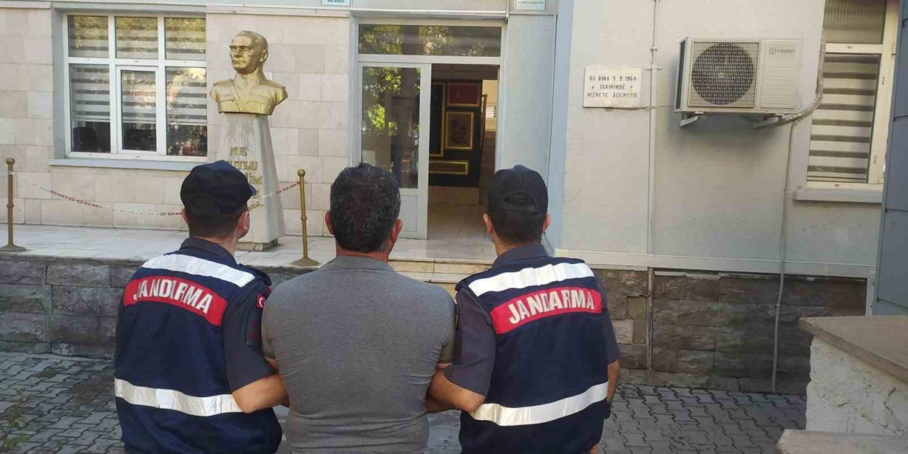 PYD/YPG örgüt üyesi şahıs, jandarmadan kaçamadı