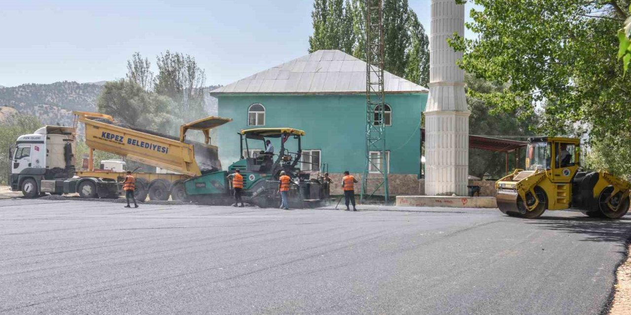 Kepez’den Varsak yaylasına sıcak asfalt