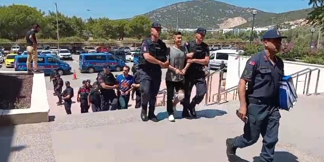 Bodrum’da silahlı çalışmanın zanlıları adliyeye sevk edildi