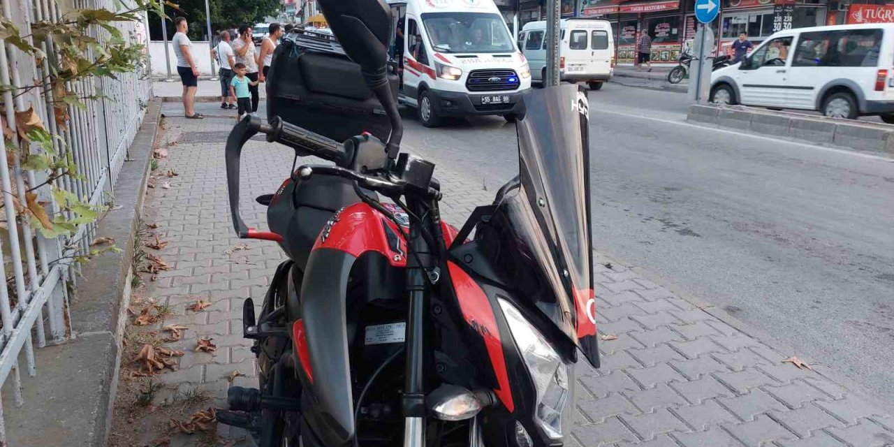Motosiklet devrildi: 1 yaralı