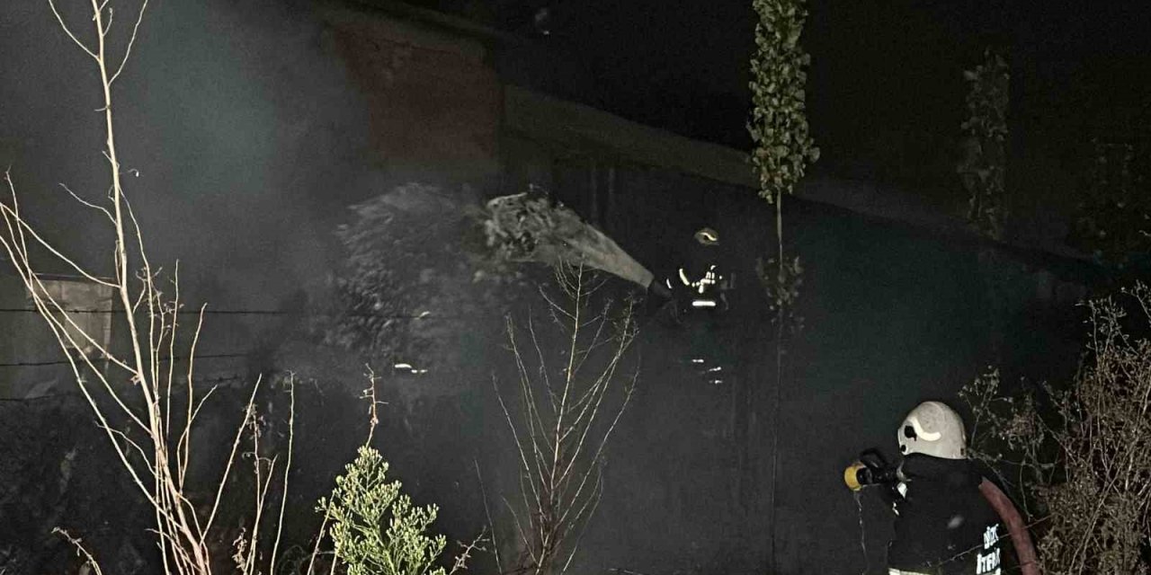 Kereste fabrikasında korkutan yangın