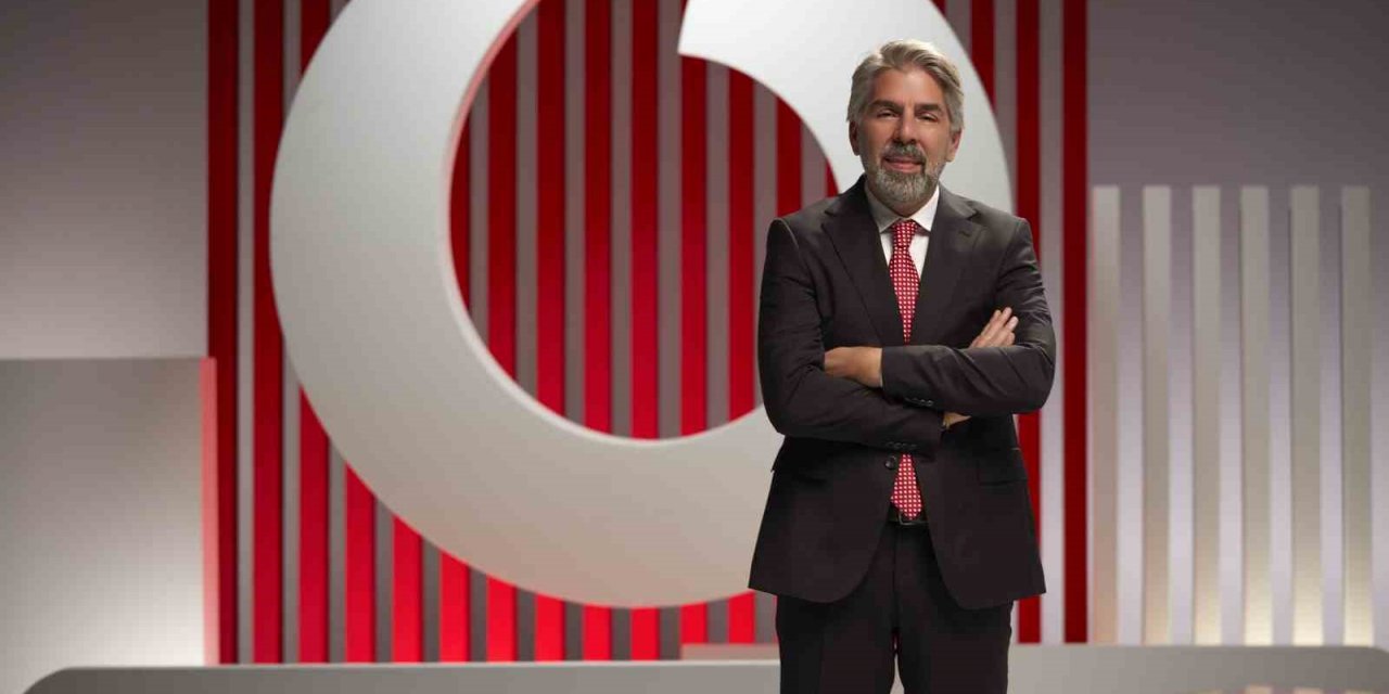 ‘Yarını Kodlayanlar’ afet bölgesinde sosyal hayata destek olmaya devam ediyor