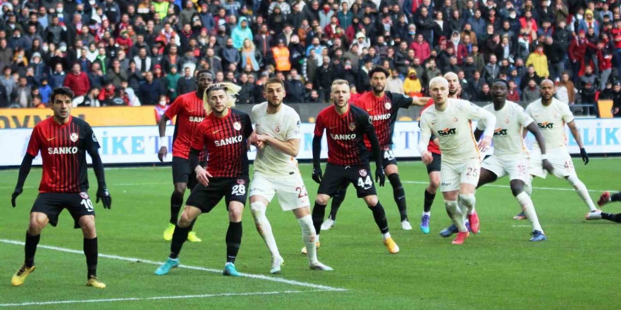 Gaziantep FK ile Galatasaray 9. randevuda