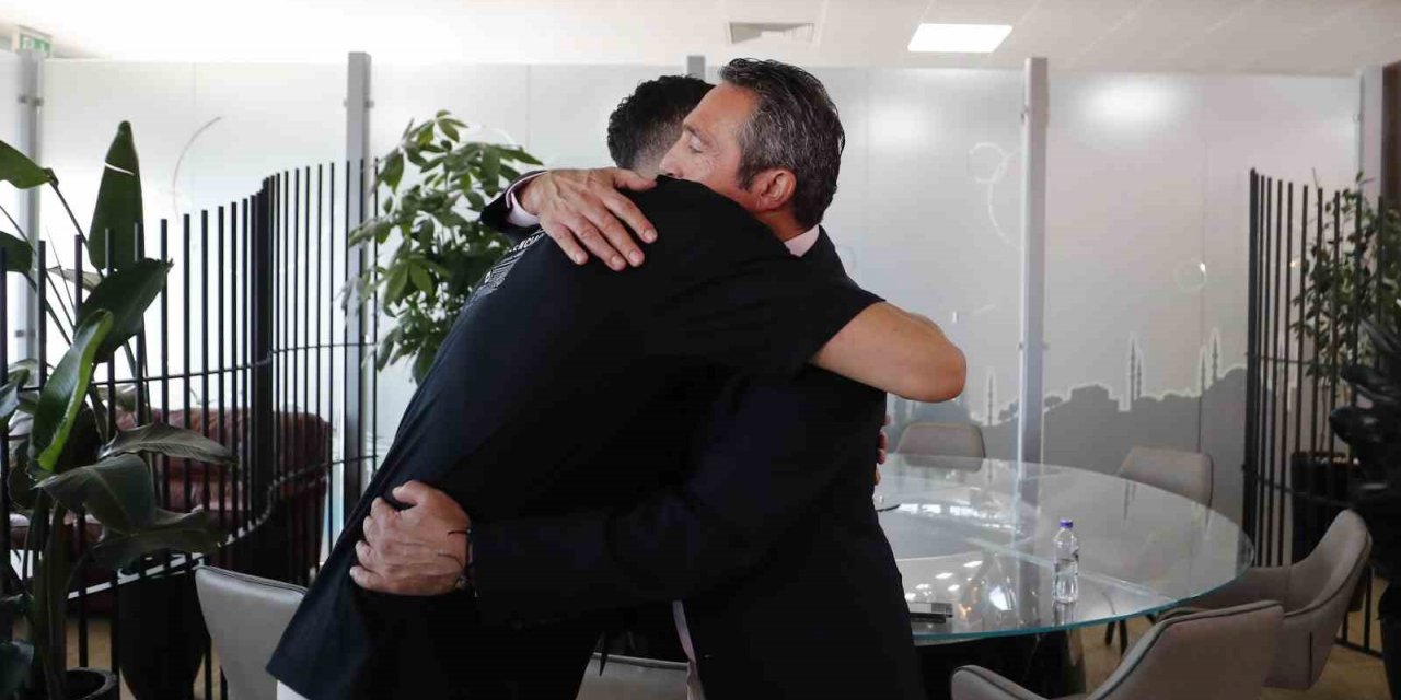 Altay Bayındır’dan, Fenerbahçe’ye gözyaşlarıyla veda