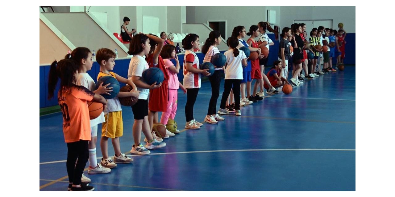 Geleceğin sporcularını yetiştiriyorlar