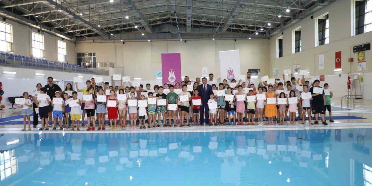 Şehzadeler Belediyesi yaz okulu sertifika töreniyle noktalandı