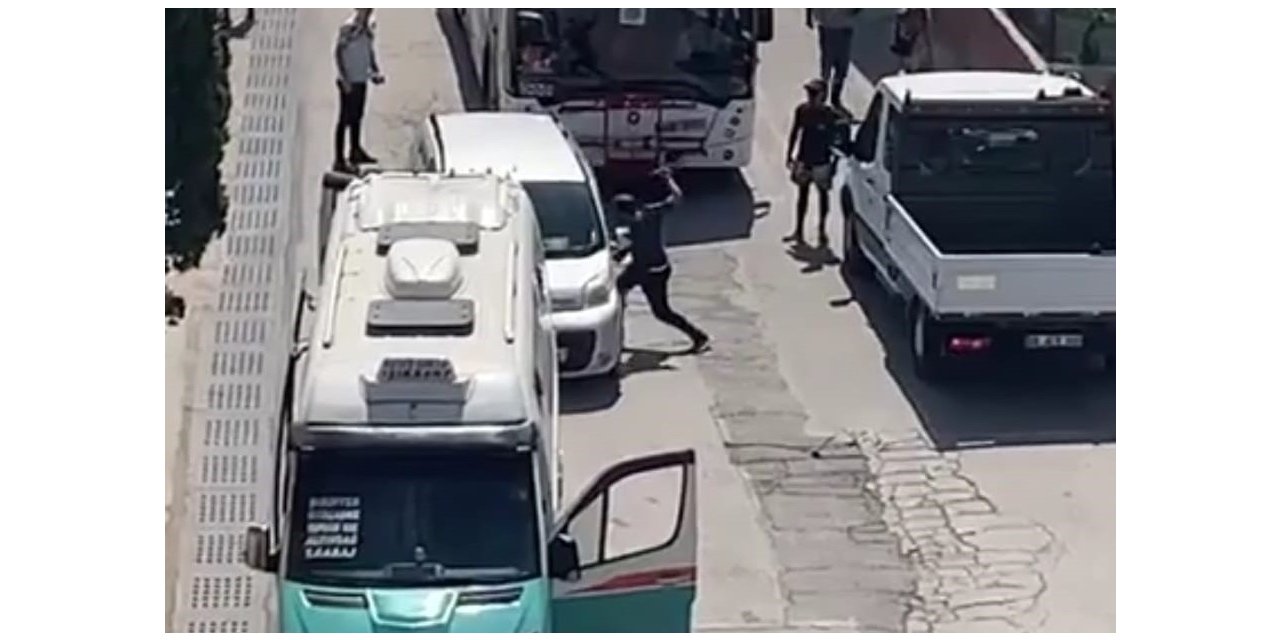 Trafikte tartıştığı sürücüyü bıçaklayan minibüs şoförü tutuklandı
