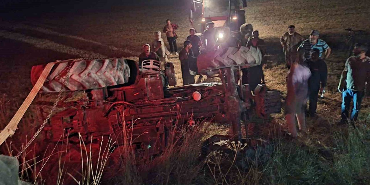 Selim’de traktör devrildi: 1 yaralı