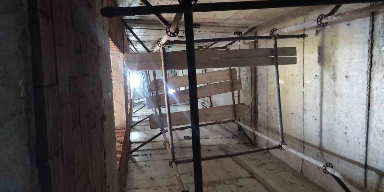 Bilecik’te asansör boşluğundan düşen şahıs hayatını kaybetti