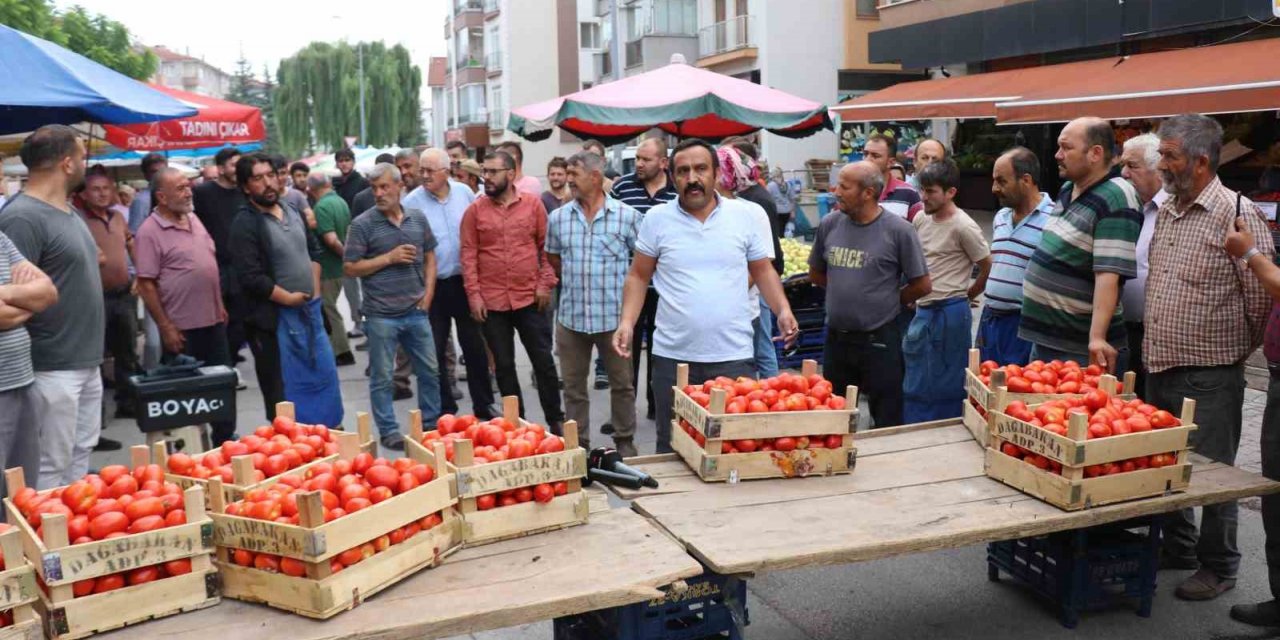 Bolu’da pazarcı esnafından tepki