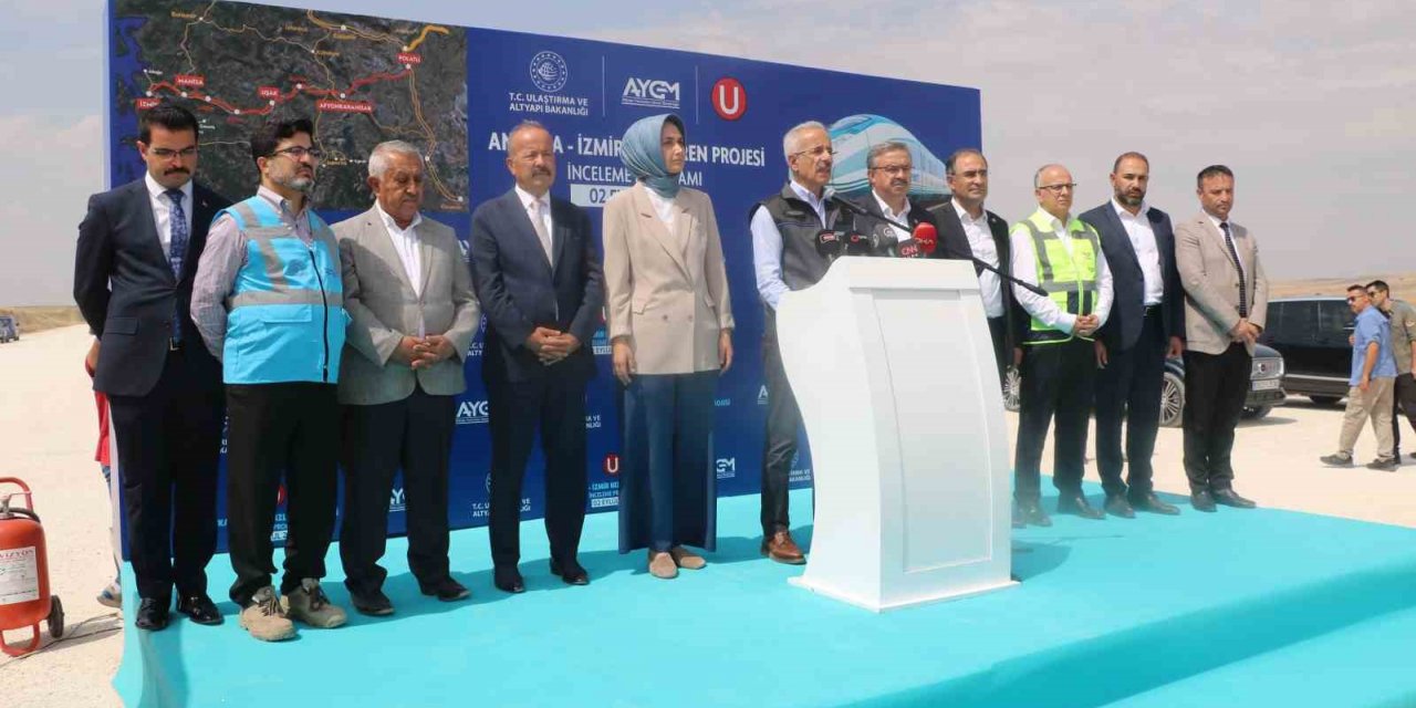 Bakan Uraloğlu demiryolu yük ve yolcu taşımacılığı rakamlarını açıkladı: