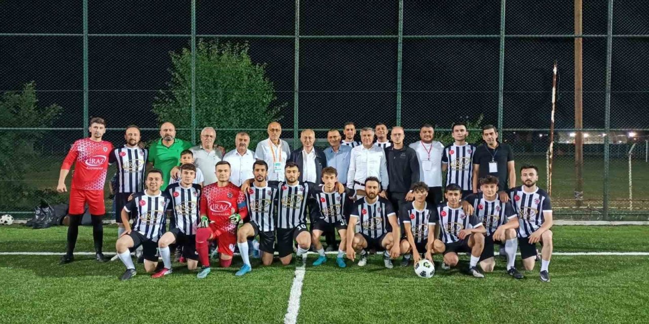 Bolu’da Köyler Ligi Futbol Turnuvası’na büyük ilgi