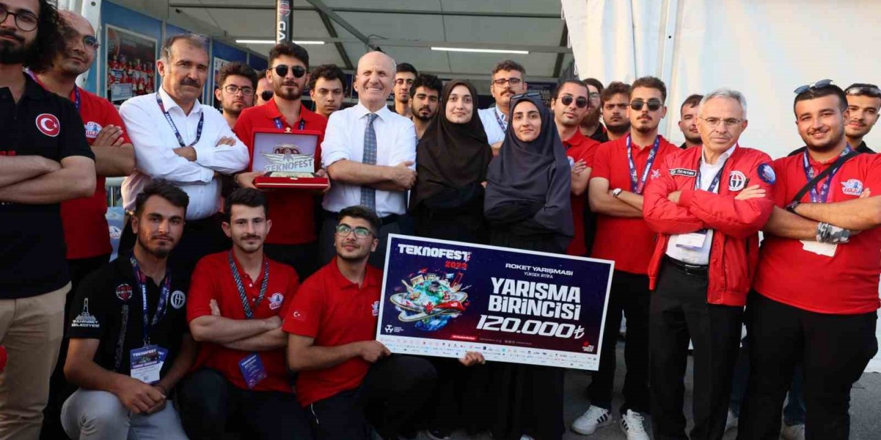 YÖK başkanı Prof. Dr. Özvar: “Üniversiteler arasında GAÜN dikkat çekici başarı elde etti”