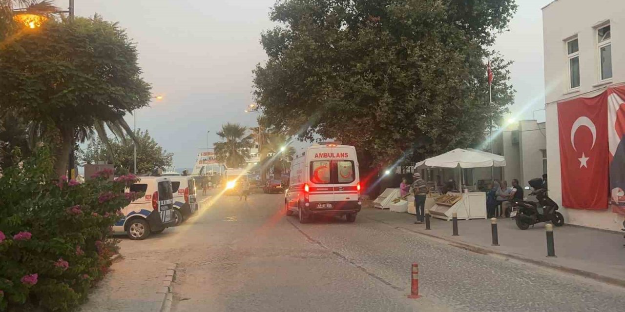 Eski eşinin bıçaklı saldırısına uğrayan kadın yaralandı