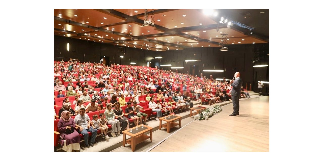 Başkan Çolakbayrakdar: "Sıra dışı farklı hizmetlerle vatandaşımızın yanındayız"