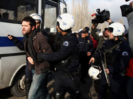 Bu kez de YÖK karıştı