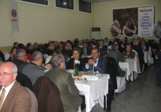 Eğitim-İş'in yemeğine yoğun ilgi