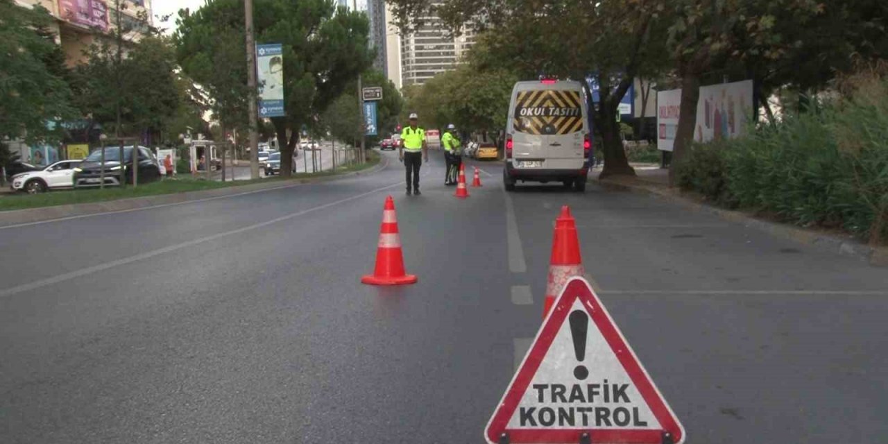 Ataşehir’de okul servislerine yönelik denetim yapıldı