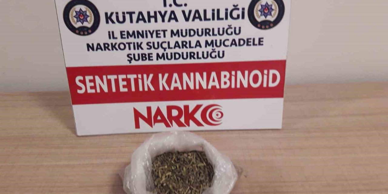 Kütahya’da uyuşturucu operasyonunda 3 zanlı yakalandı