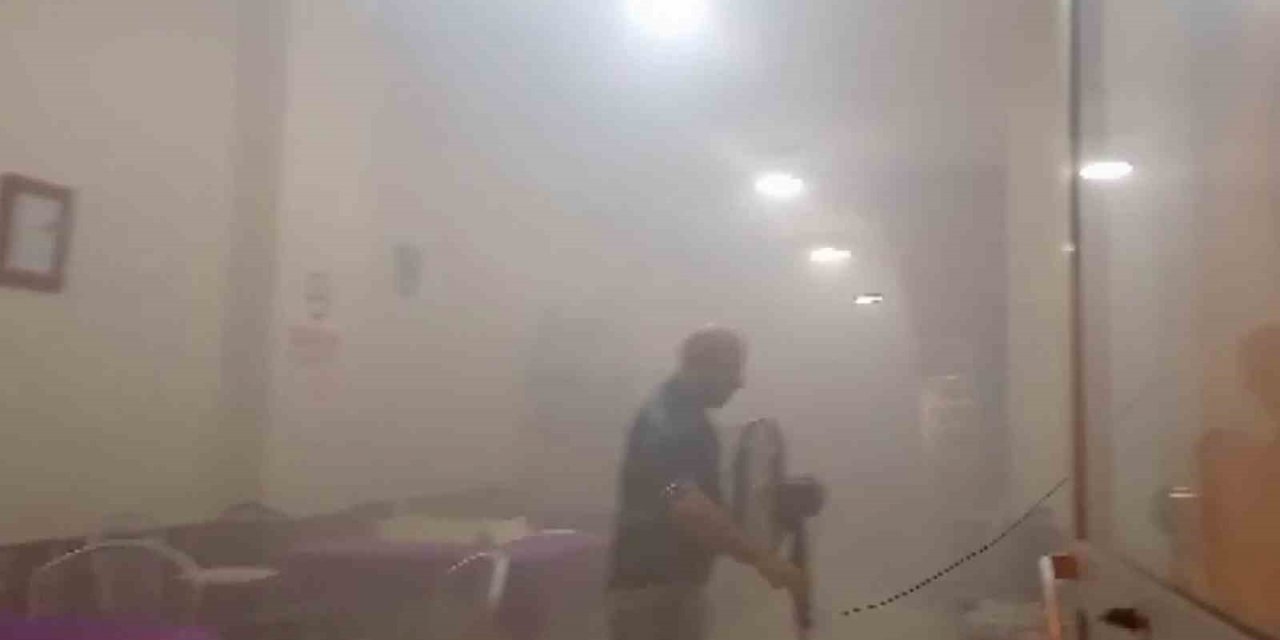 Elazığ’da korkutan yangın: Sporcular müdahale edip söndürdü