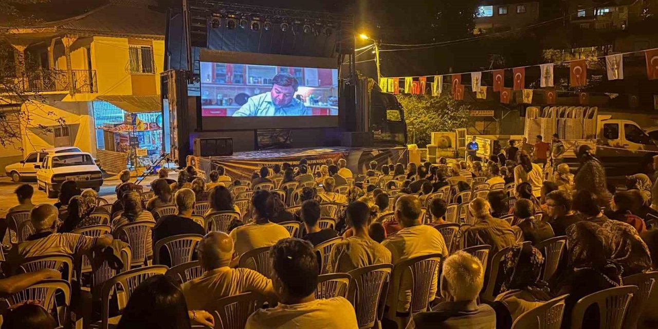 Yıldızların altında sinema keyfi