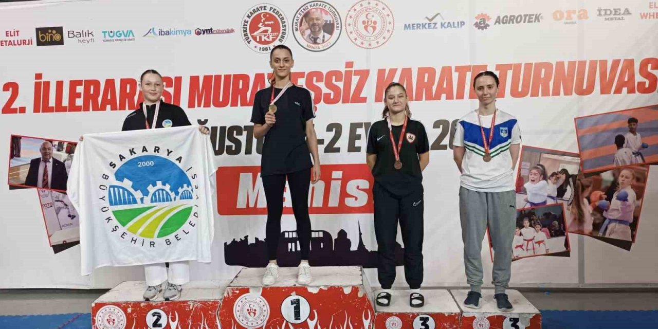 Diyarbakırlı sporcular turnuvada derece elde etti