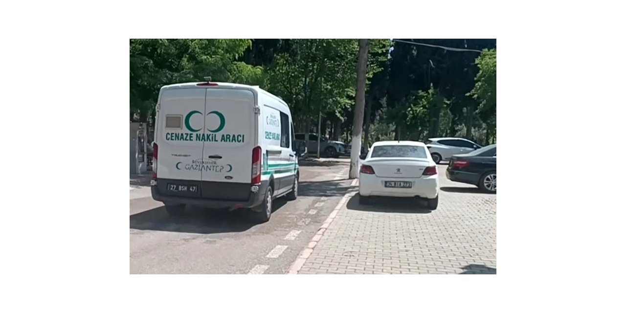 Damdan düşen yaşlı adam hayatını kaybetti