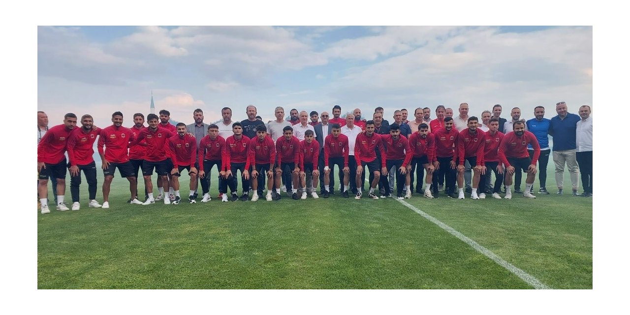 TKİ Tavşanlı Linytispor sezonu kurban keserek açtı