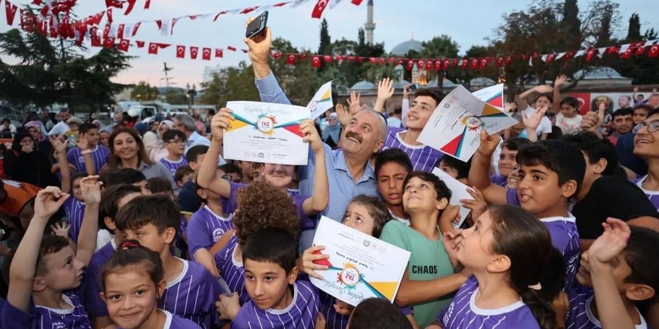 Yaz okulunda 10 bin öğrenci eğitim gördü