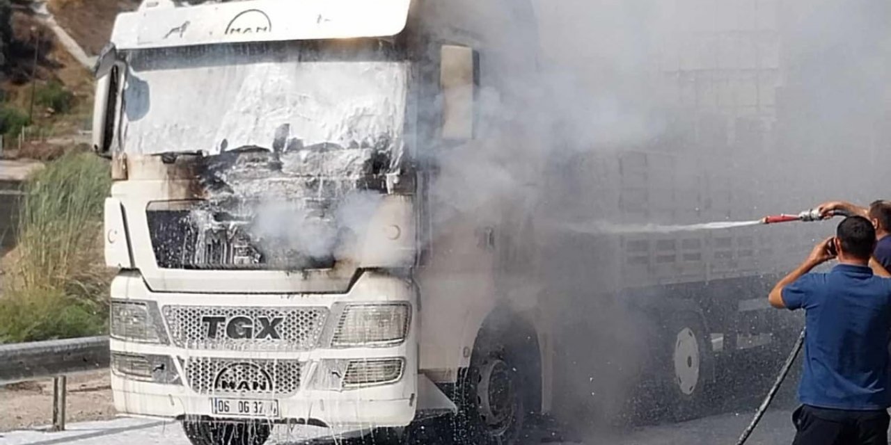 Osmaniye’de tırda çıkan yangın söndürüldü